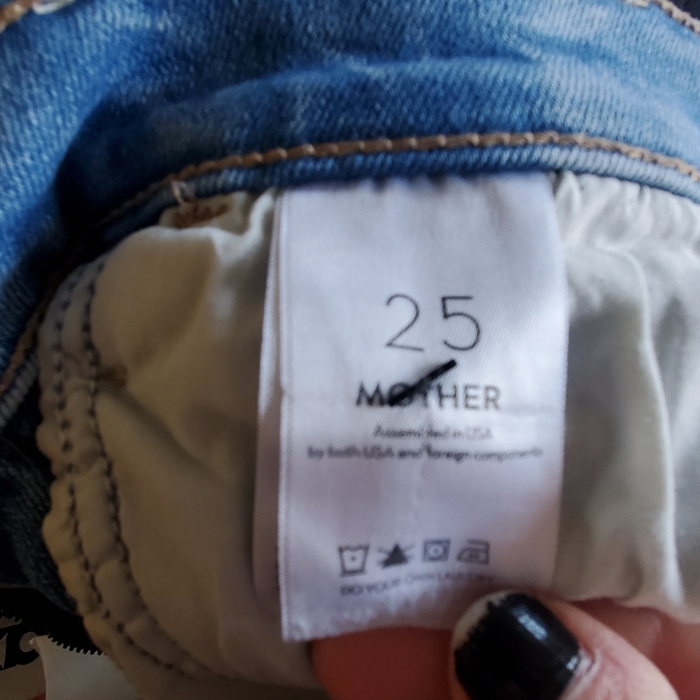 MOTHER THE HUSTLER ANKLE FRAY SZ 25. STRAIGHT LEG LIGHT WASH. CROP - Picture 6 of 7